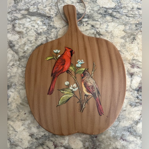 Vintage Formica Cardinal Bird Cutting Board Wall Hanging Decor - Picture 2 of 5